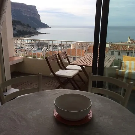 Apartment Cap Cassis